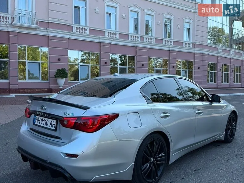 Infiniti Q50