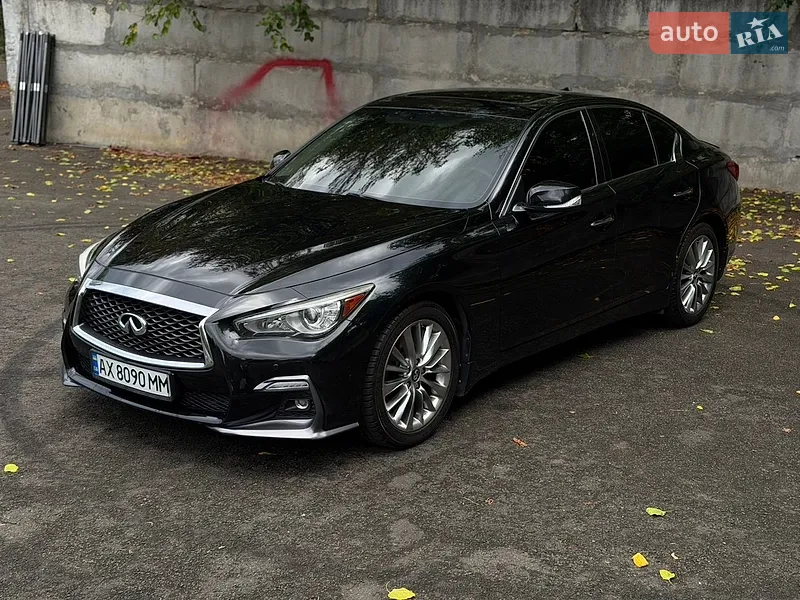 Infiniti Q50