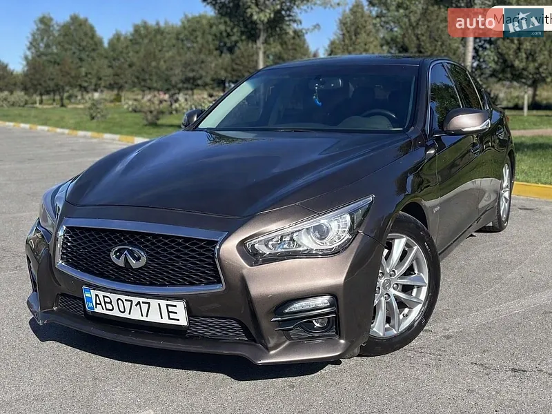 Infiniti Q50