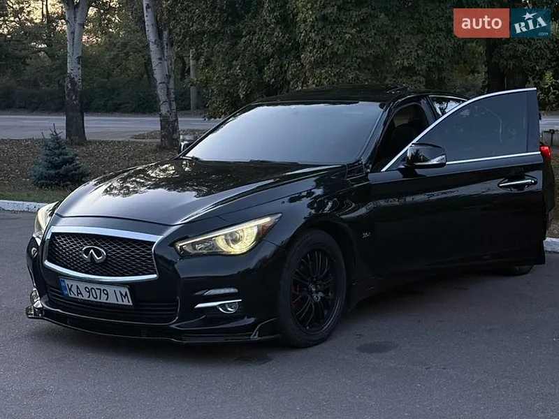 Infiniti Q50 2016