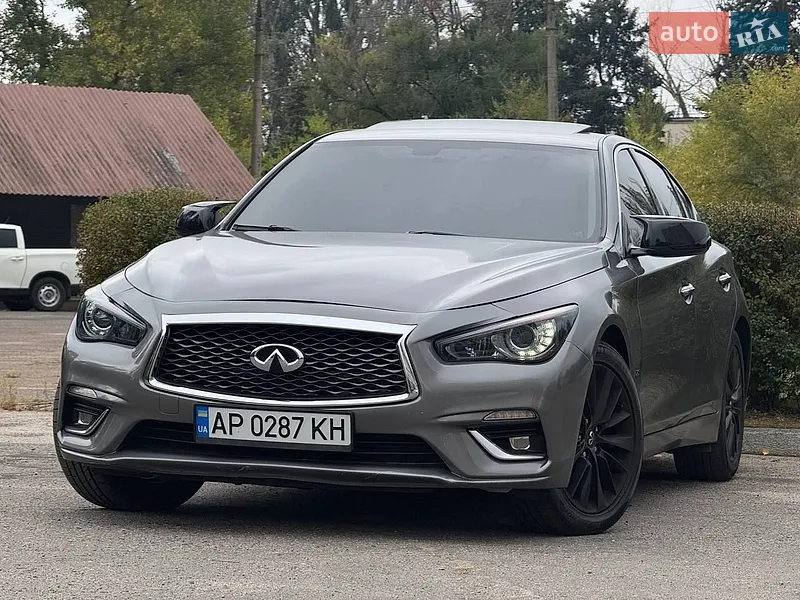 Infiniti Q50