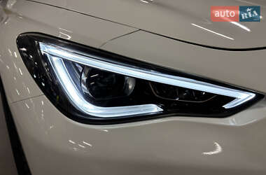 Купе Infiniti Q60 2016 в 
