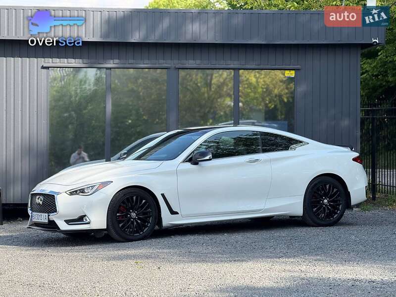 Купе Infiniti Q60 2016 в 