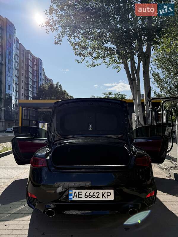 Купе Infiniti Q60 2016 в Днепре