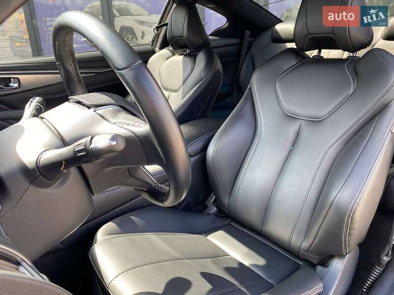 Купе Infiniti Q60 2020 в Виннице