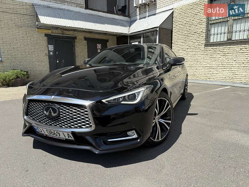 Купе Infiniti Q60 2016 в Киеве