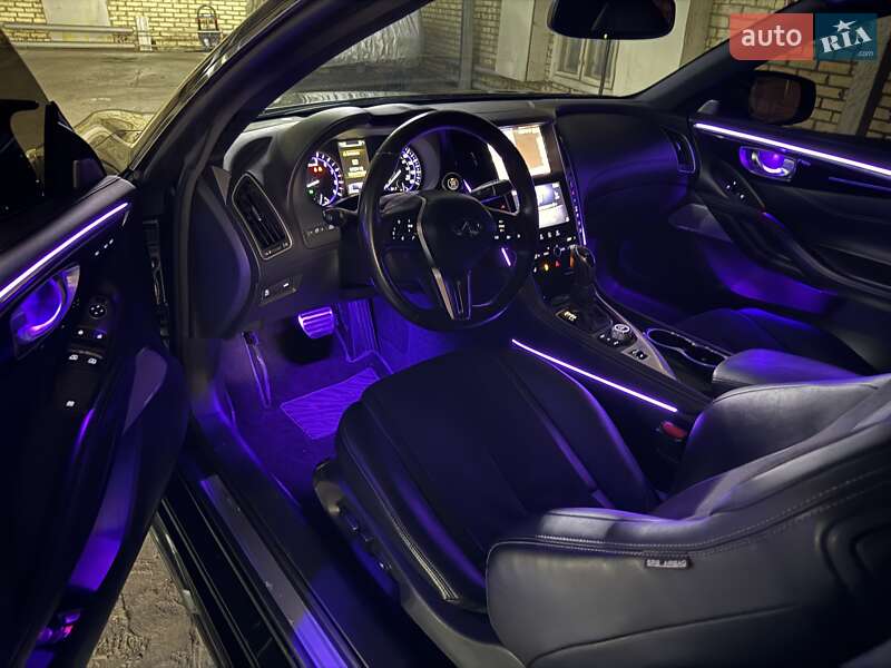 Купе Infiniti Q60 2016 в Киеве