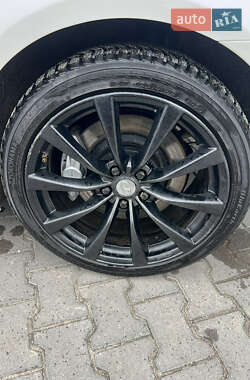 Купе Infiniti Q60 2013 в 