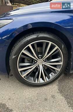 Купе Infiniti Q60 2018 в 