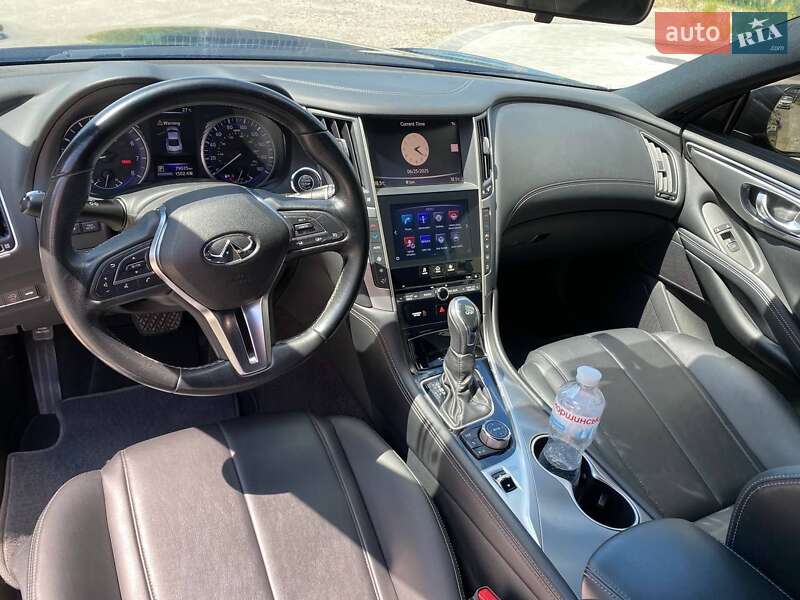Купе Infiniti Q60 2018 в Броварах
