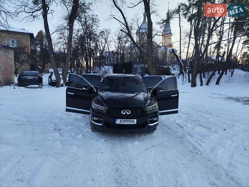 Купе Infiniti Q60 2018 в Ірпені