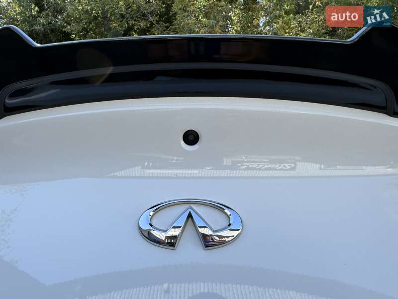 Купе Infiniti Q60 2017 в Києві