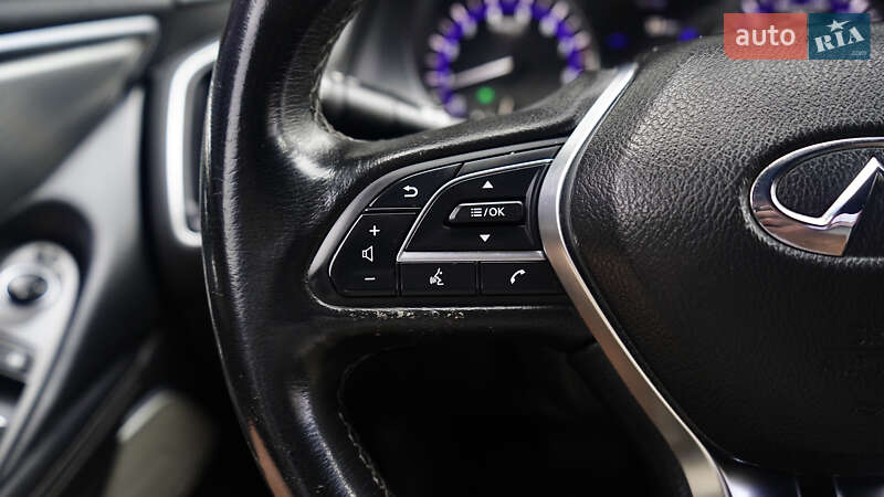Купе Infiniti Q60 2017 в Львове фото 34 Купе Infiniti Q60 2017 в Львове