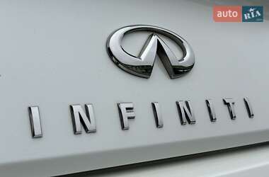 Купе Infiniti Q60 2017 в 