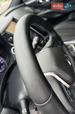 Купе Infiniti Q60 2017 в 