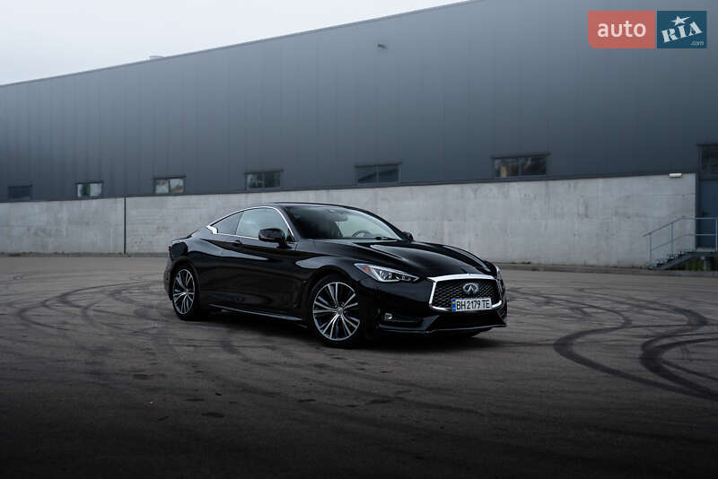 Купе Infiniti Q60 2016 в Києві фото Купе Infiniti Q60 2016 в Києві