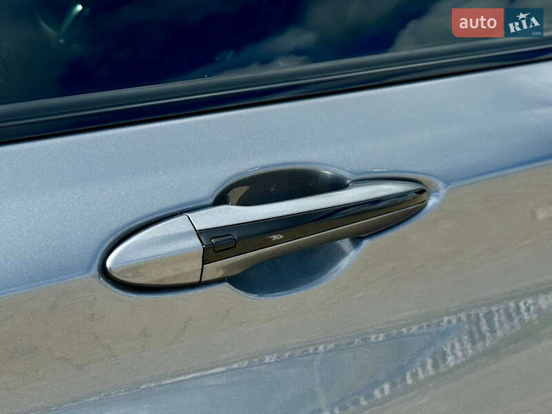 Купе Infiniti Q60 2017 в Одессе фото 11 Купе Infiniti Q60 2017 в Одессе