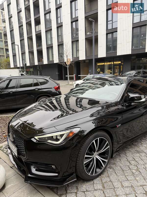 Купе Infiniti Q60 2019 в Киеве