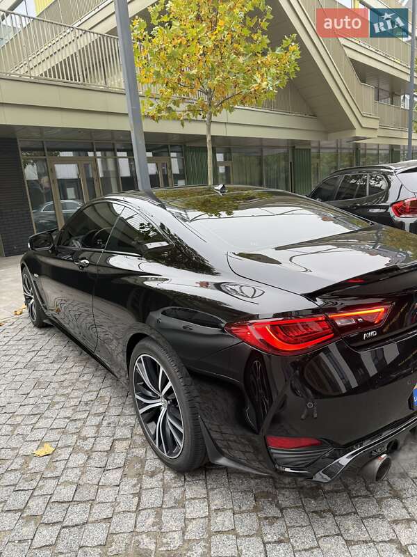 Купе Infiniti Q60 2019 в Киеве