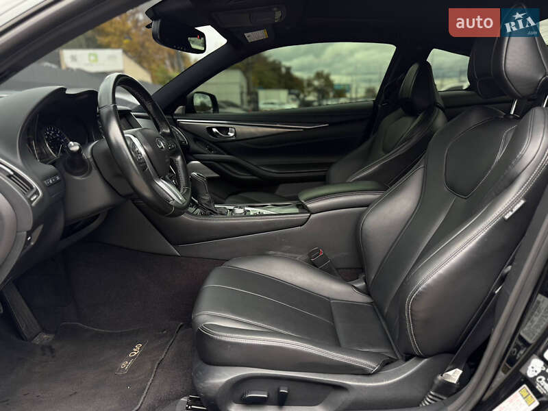 Купе Infiniti Q60 2019 в Киеве