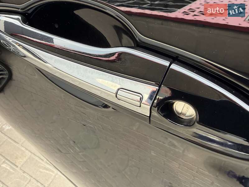 Купе Infiniti Q60 2020 в Киеве