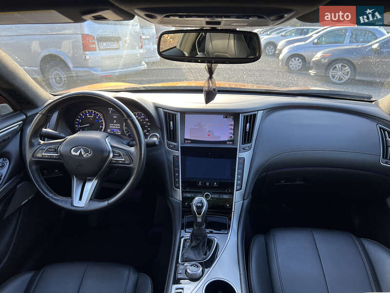 Купе Infiniti Q60 2019 в Черкасах