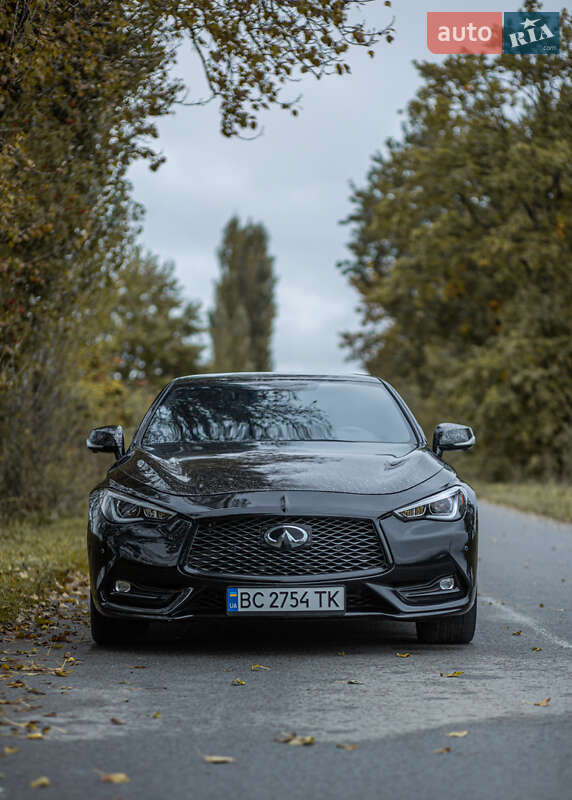 Купе Infiniti Q60 2016 в Львові