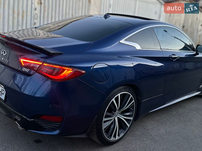 Купе Infiniti Q60 2018 в Киеве