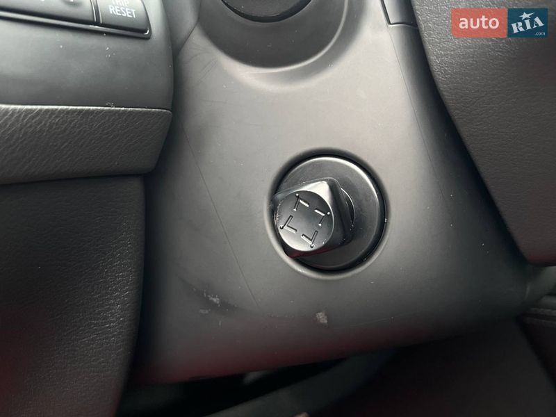 Купе Infiniti Q60 2018 в Киеве