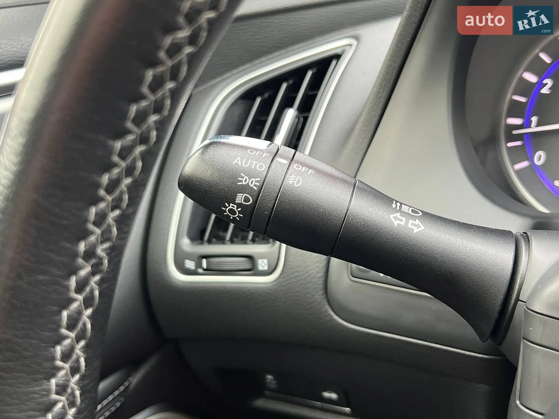 2018 Infiniti Q60 - мініатюра 24