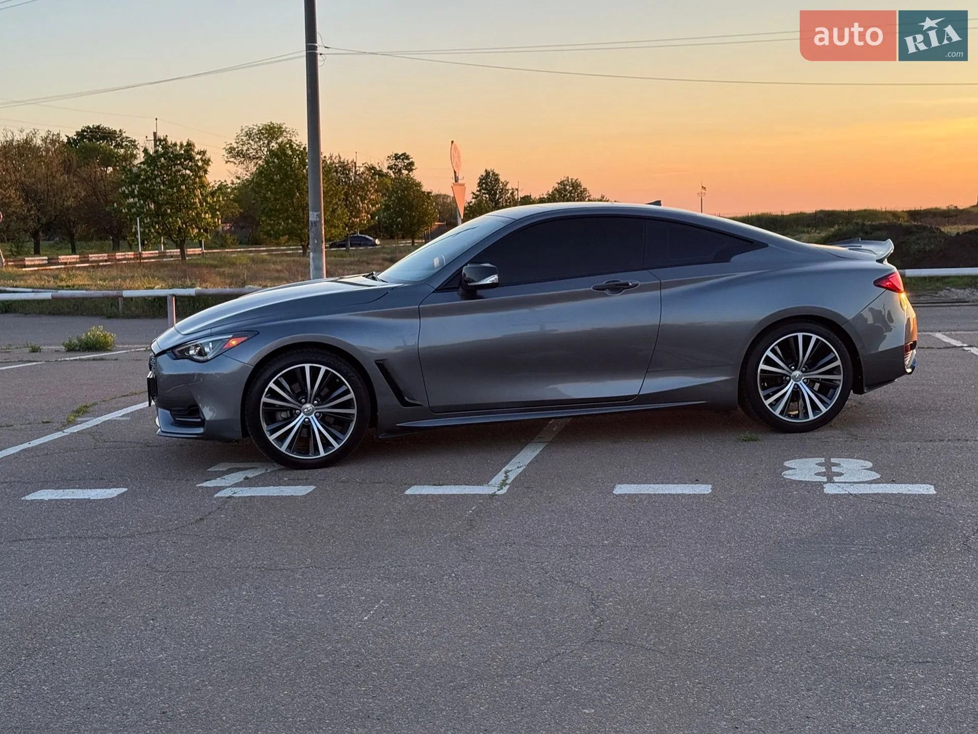 2017 Infiniti Q60 - мініатюра 4