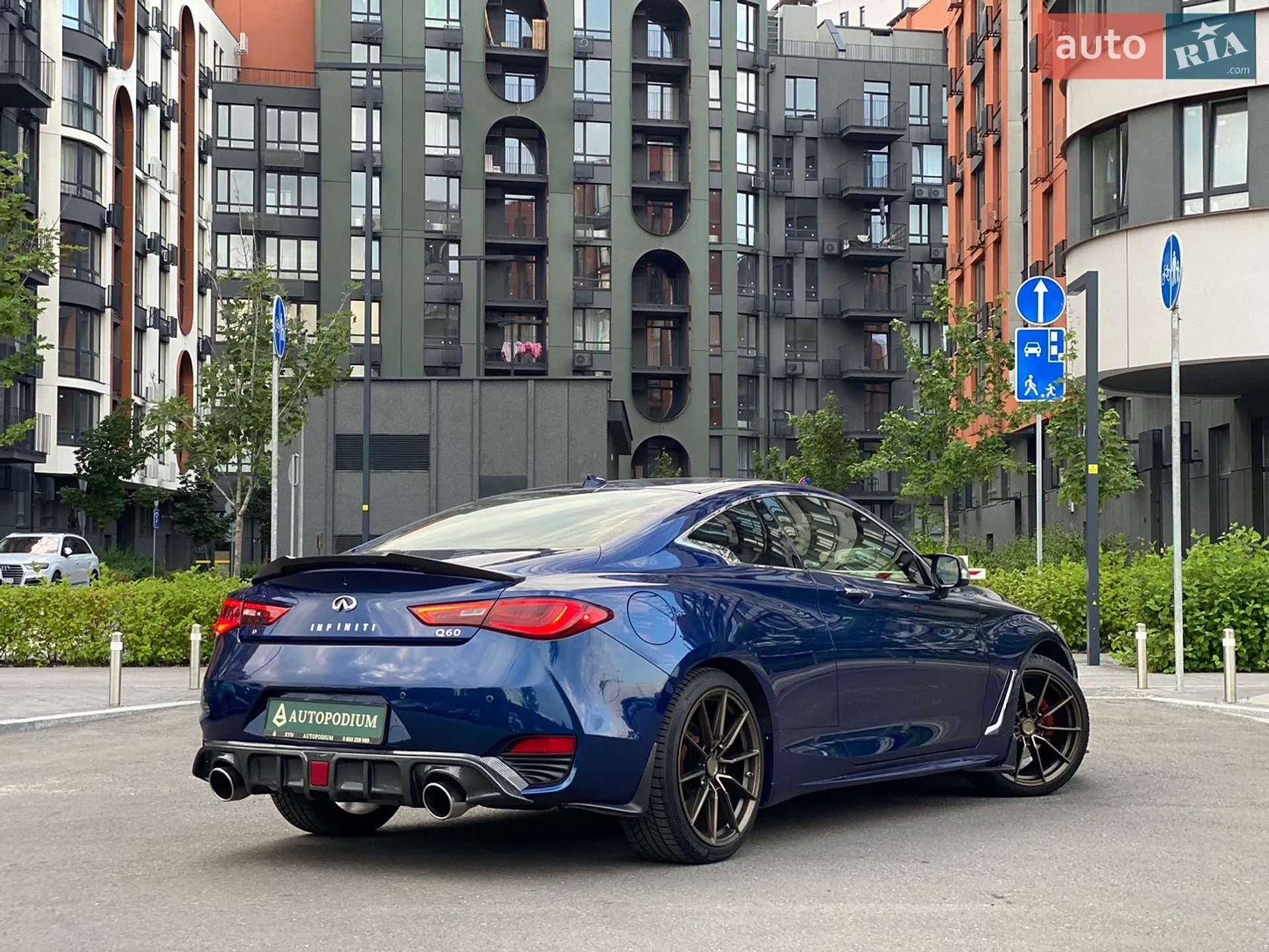 2017 Infiniti Q60 - мініатюра 6