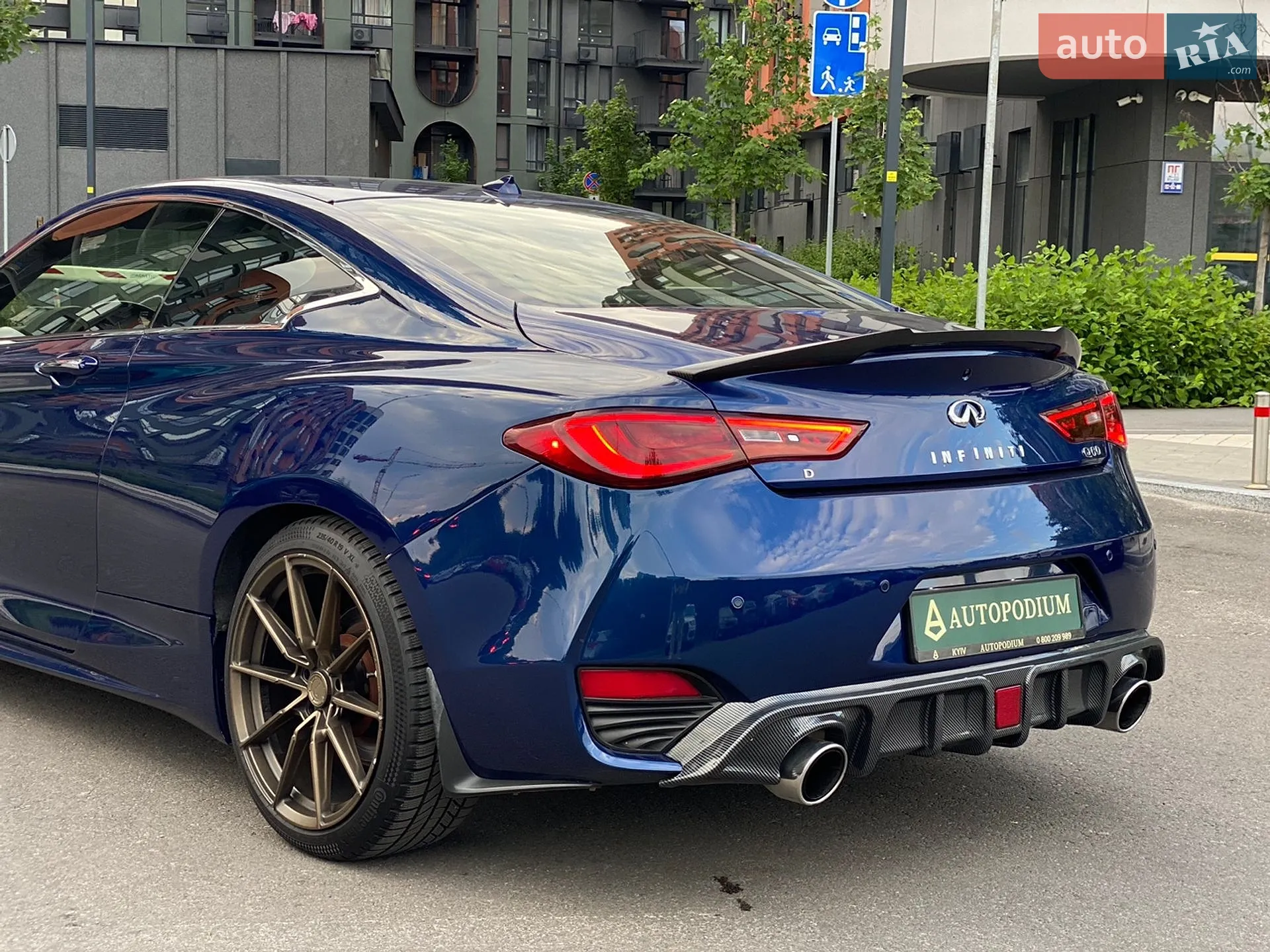 2017 Infiniti Q60 - мініатюра 9