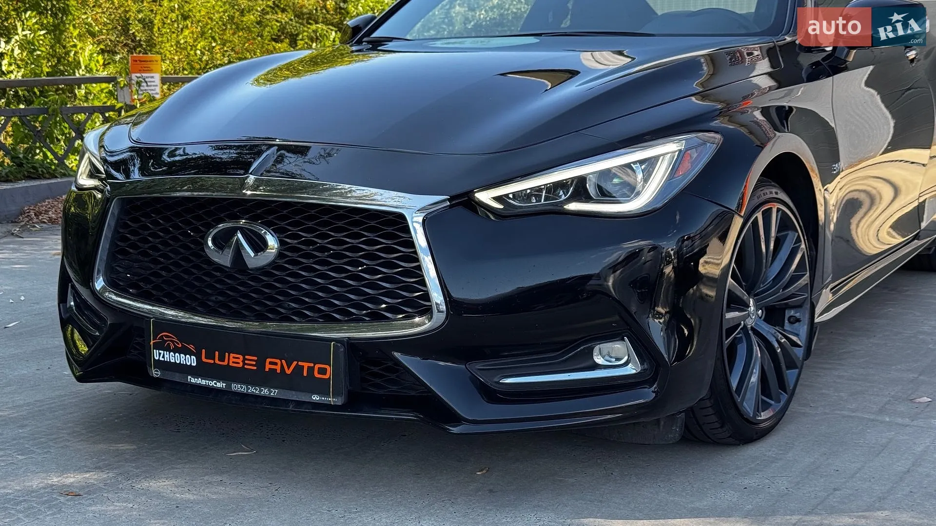 2017 Infiniti Q60 - мініатюра 2