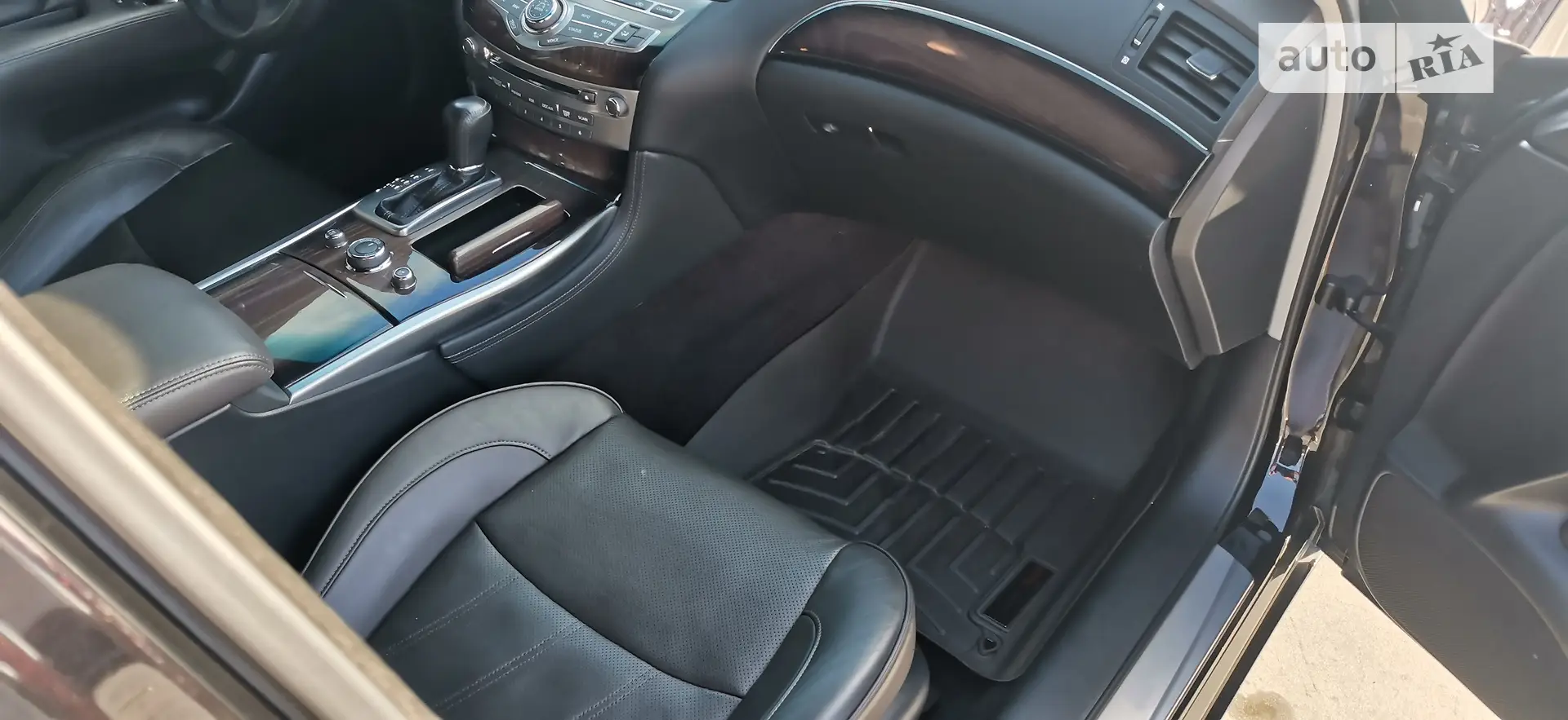 Infiniti Q70 2015 VIN JN1EY1AP5GM470014 фото оголошення 30 з 40
