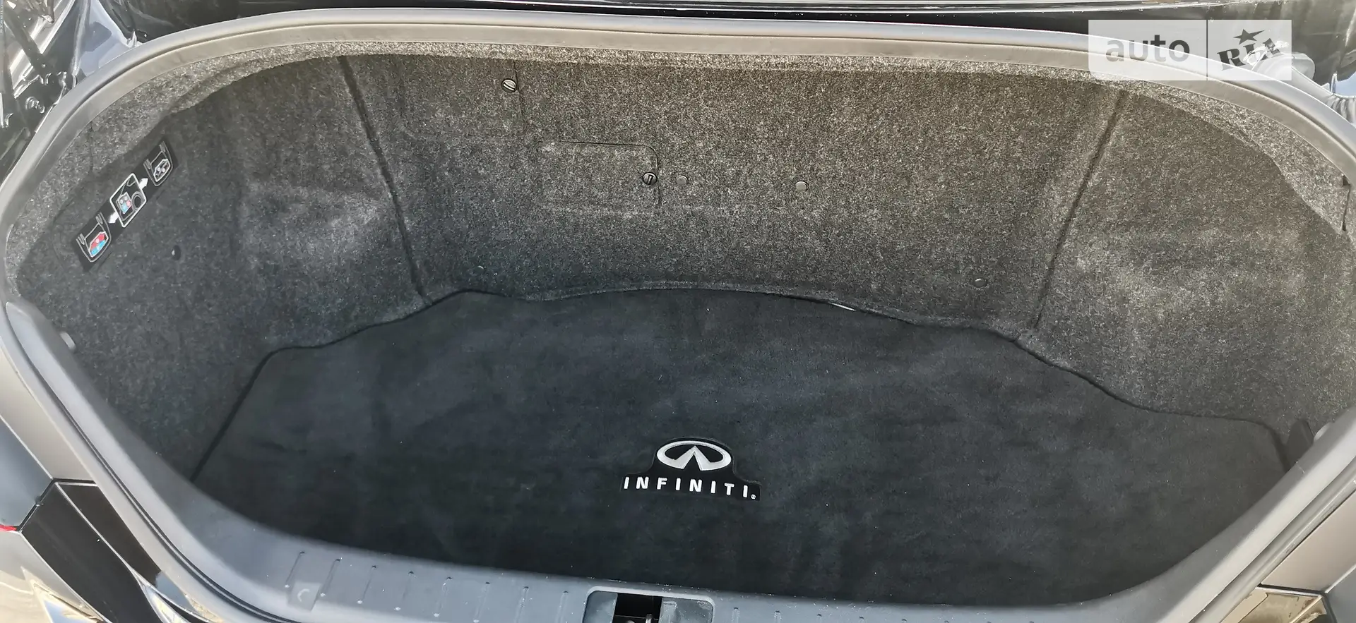 Infiniti Q70 2015 VIN JN1EY1AP5GM470014 фото оголошення 32 з 40