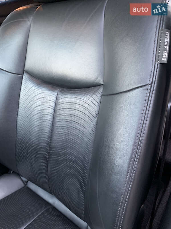 Седан Infiniti Q70 2016 в Новомосковске фото 21 Седан Infiniti Q70 2016 в Новомосковске