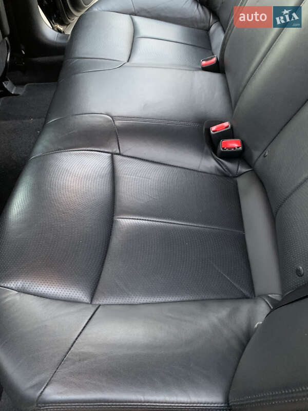 Седан Infiniti Q70 2016 в Новомосковске фото 28 Седан Infiniti Q70 2016 в Новомосковске