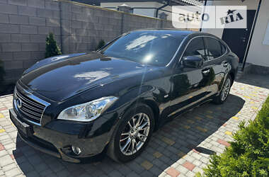 Седан Infiniti Q70 2013 в Одессе