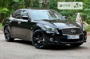 Седан Infiniti Q70 2014 в Одессе