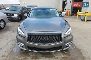 Седан Infiniti Q70 2017 в Виннице