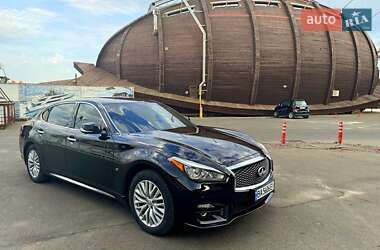 Седан Infiniti Q70 2014 в Одессе