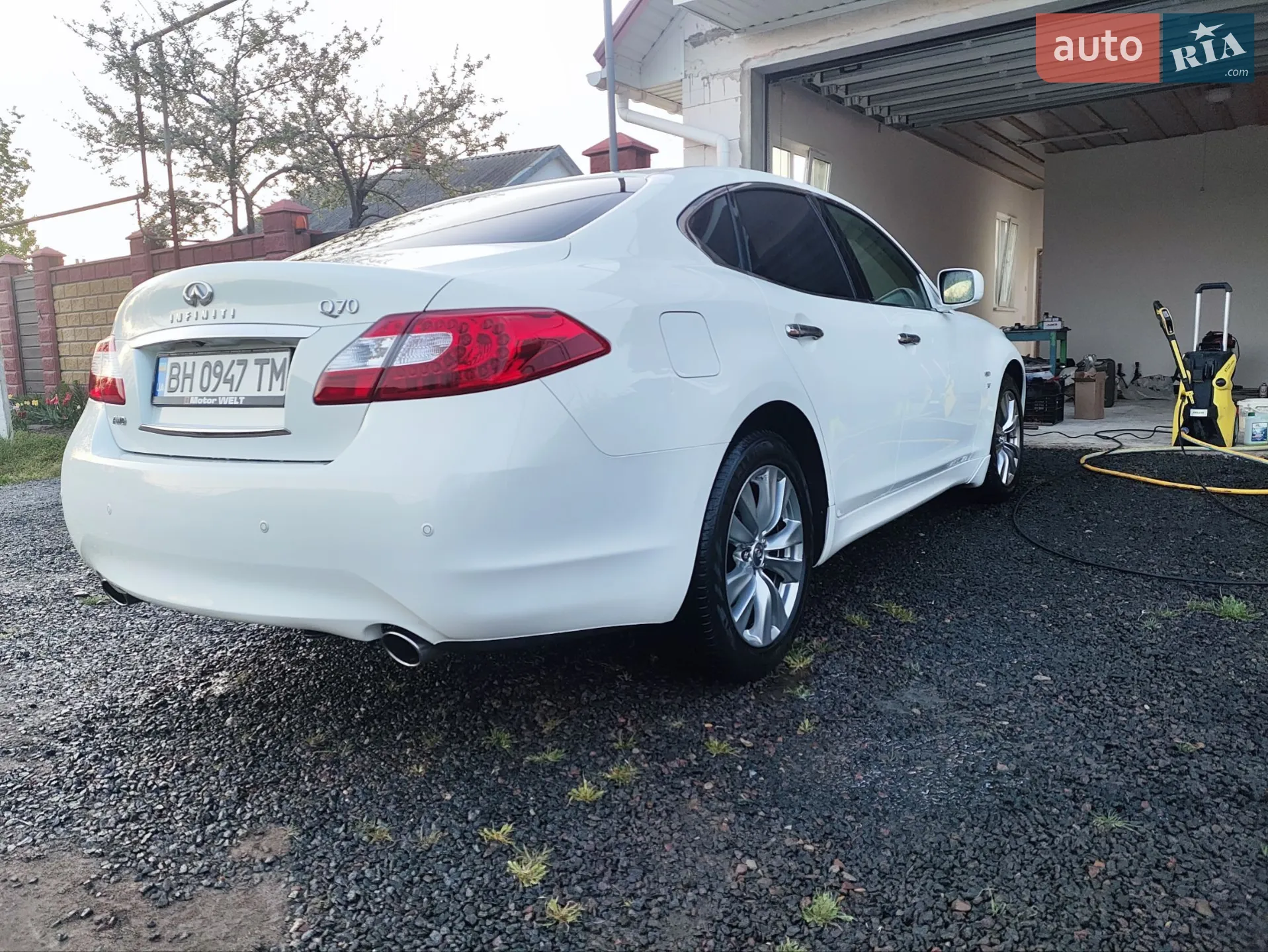 2015 Infiniti Q70 - мініатюра 8