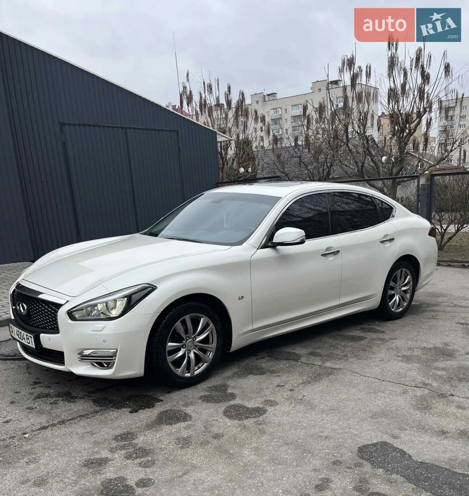 2017 Infiniti Q70 - мініатюра 32