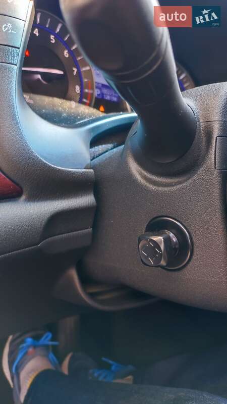 Седан Infiniti Q70 2017 в Киеве фото 9 Седан Infiniti Q70 2017 в Киеве