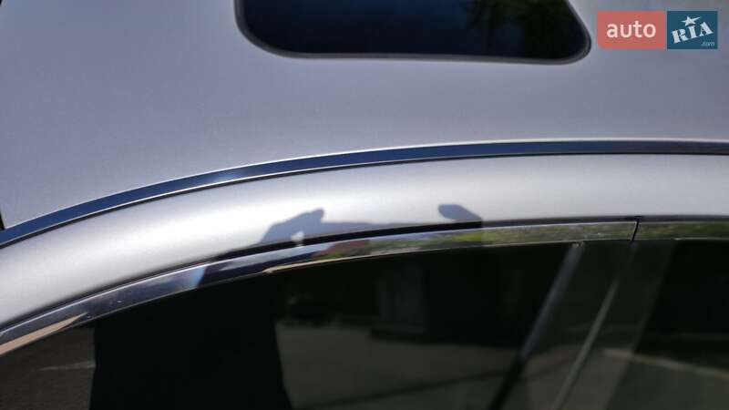 Седан Infiniti Q70 2017 в Киеве фото 27 Седан Infiniti Q70 2017 в Киеве