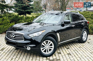 Седан Infiniti Q70 2014 в Белой Церкви