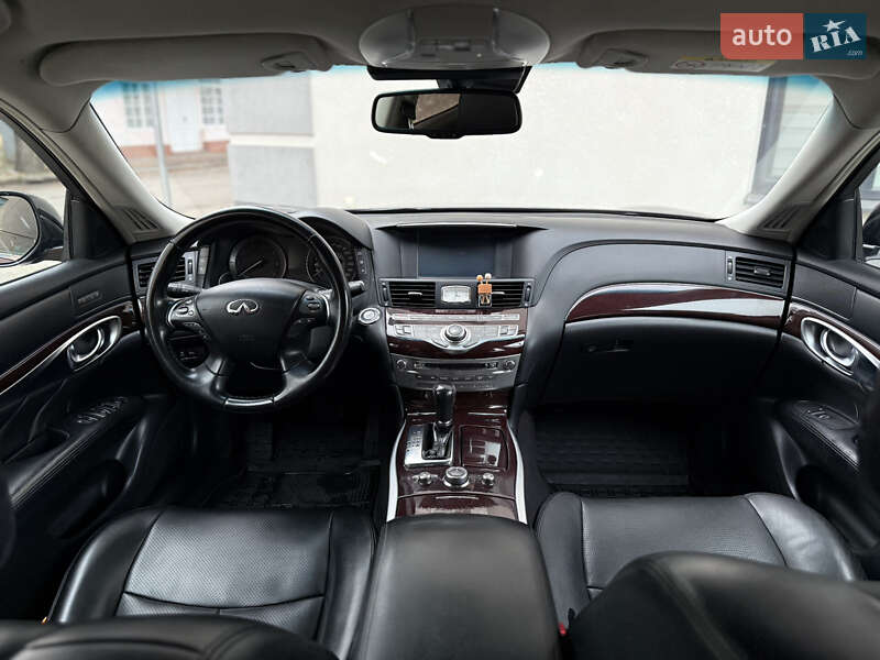 Седан Infiniti Q70 2015 в Могилів-Подільському фото 17 Седан Infiniti Q70 2015 в Могилів-Подільському
