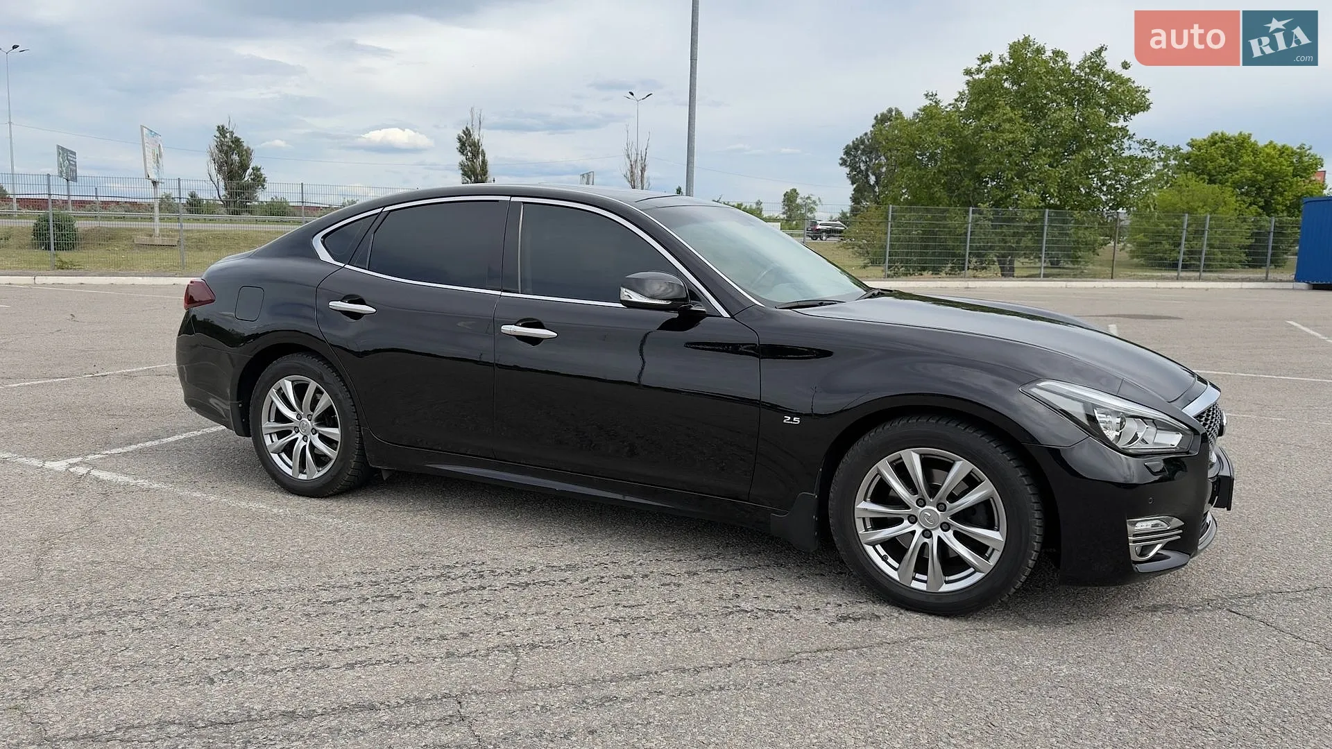 2016 Infiniti Q70 - фото 1