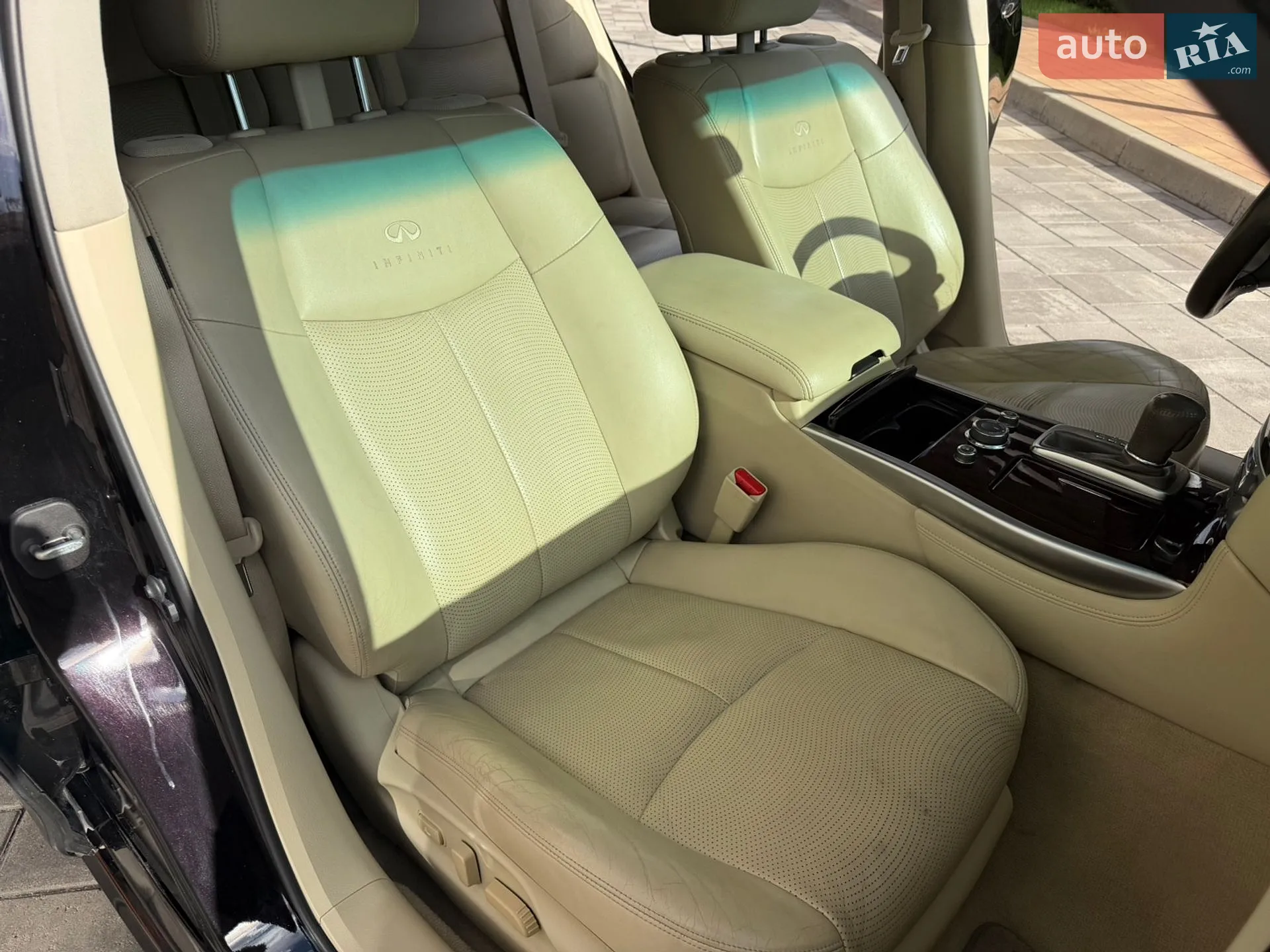 2013 Infiniti Q70 - мініатюра 24